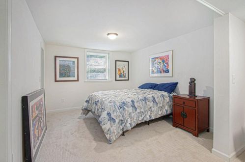 4142 Haverhill Dr, Atlanta GA  30342-3818 exterior