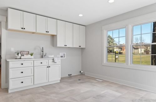 1422 Druid Hills Ct, Naperville IL  60563-1114 exterior