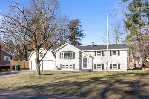 6 Cannon Dr, Nashua, NH 03062-2000