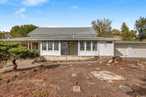 6684 Gibson Canyon Rd, Vacaville, CA 95688-9703