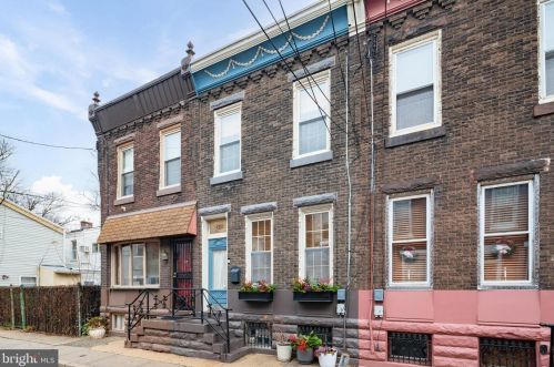 1351 Eyre St, Philadelphia, PA 19125-3303