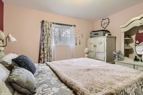 109 Rocklyn Ct, Lemont IL  60440-2817 exterior