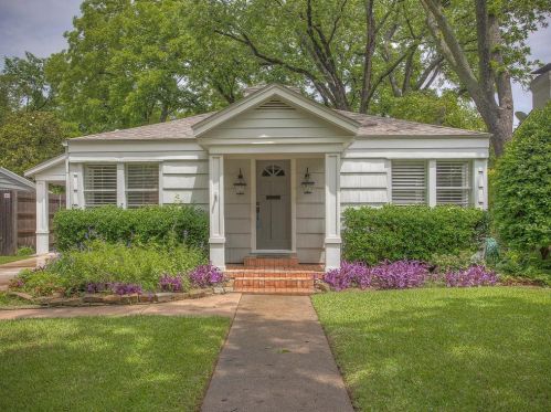 2563 Boyd Ave, Fort Worth TX  76109-1022 exterior