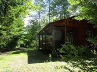 97 Lakeside Estate Dr, Monmouth, ME 04259-6629