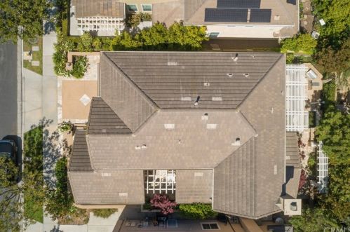 30 Juneberry, Irvine CA  92606-4503 exterior