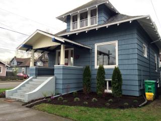 3848 Grant Ct, Portland OR  97214-5939 exterior