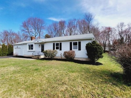 68 Bourbon St, Wapping, CT 06074-2137