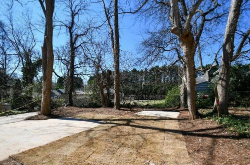 1045 Coleman St, Atlanta GA  30310-3123 exterior