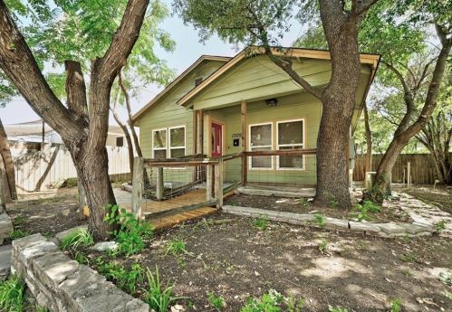 1309 Alamo St, Austin, TX 78702-1715