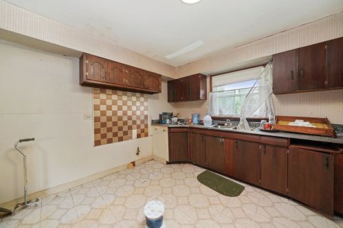 20520 Crawford Ave, Matteson IL  60443-1736 exterior