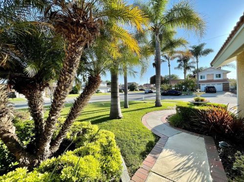 16584 Yucca Cir, Santa Ana CA  92708-2251 exterior