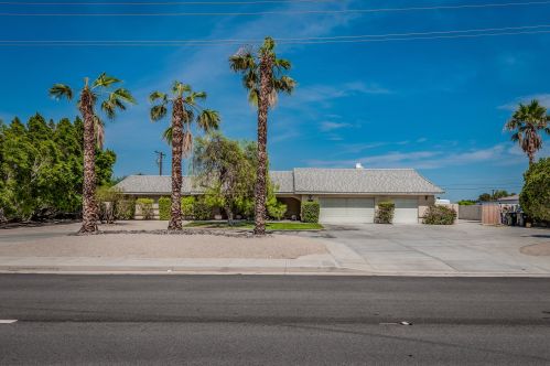 2950 Sunrise Way, Palm Springs, CA 92262-2334