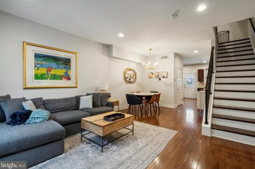 1722 Manton St, Philadelphia, PA 19146-3018