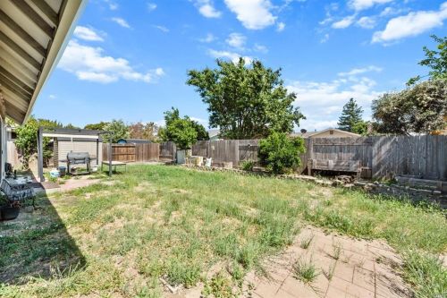 146 Fairview Dr, Vacaville CA  95687-6429 exterior
