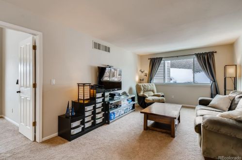 16092 Parkside Dr, Parker CO 80134-9565 exterior