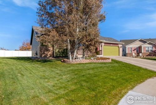 2409 Dock Dr, Greeley, CO 80620-9582