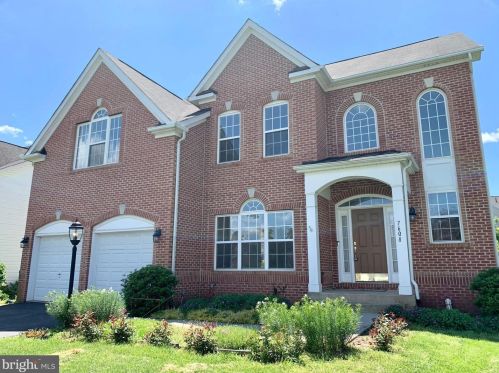 7608 Maracaibo Ct, Gainesville, VA 20155-1970