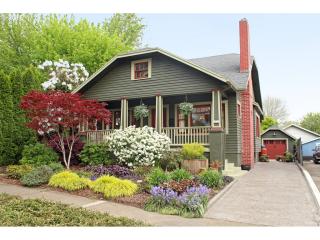 1323 Rex St, Portland, OR 97202-6054