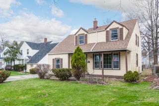 20115 Shakerwood Rd, Cleveland OH  44122-6675 exterior