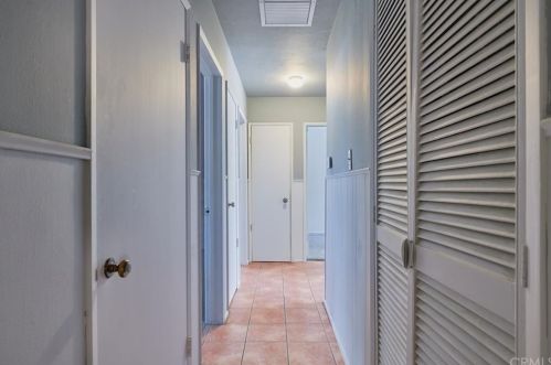 3440 Mono Dr, Riverside CA  92506-2118 exterior