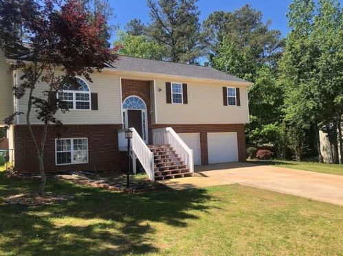 1281 Eagles Nest Cir, Carrollton, GA 30116-5471