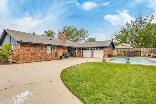 4716 Brandingshire Pl, Fort Worth TX  76133-6502 exterior