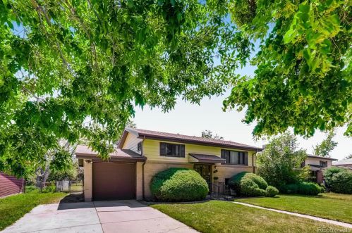 3064 Zion St, Denver, CO 80011-2206