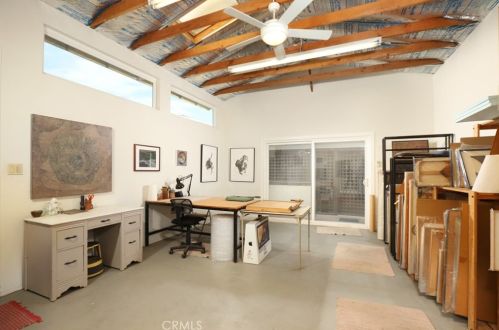 1205 Cleveland Rd, Glendale CA  91202-2602 exterior