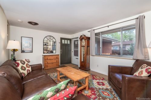 9520 53rd Pl, Arvada, CO 80002-2940