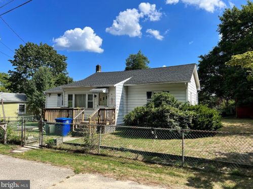 21 Newcomb Dr, Browns Mills, NJ 08015-3148
