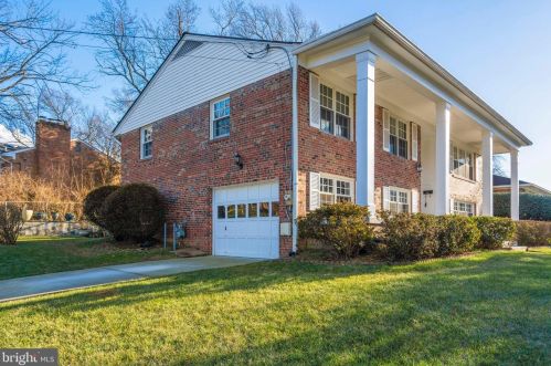 6322 Mori St, Mc Lean, VA 22101-3152