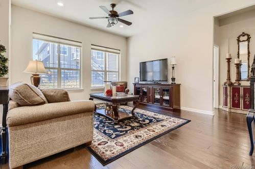 22586 Glidden Dr, Aurora CO  80016 exterior