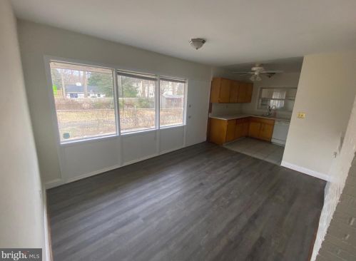 7202 Leesville Blvd, Springfield VA  22151-3438 exterior