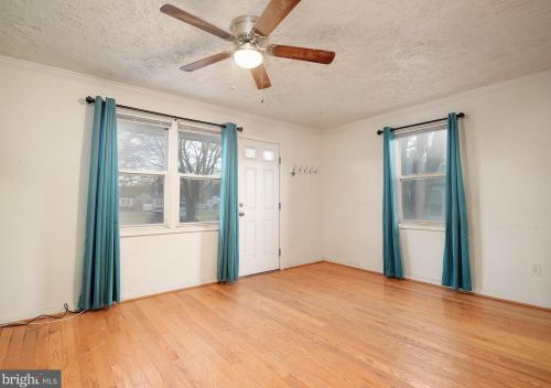 21 Chesapeake Ct, Aberdeen MD  21001-3803 exterior