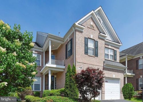 9611 Sloway Coast Dr, Lorton, VA 22079-2789