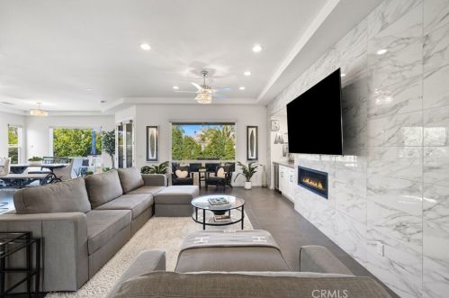 81830 Seabiscuit Way, La Quinta CA  92253-8949 exterior