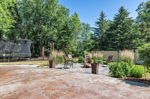 381 118th Ave, Minneapolis MN  55448-2493 exterior