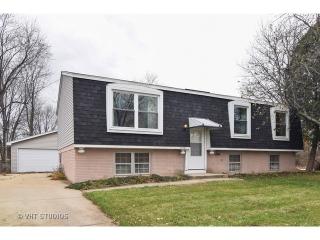 330 Mark Ln, Streamwood, IL 60107-1163