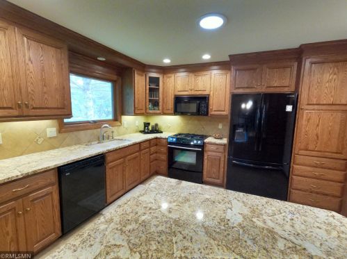 1732 Evergreen Dr, Saint Paul MN  55125-2302 exterior