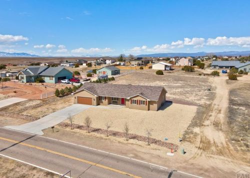 413 Tejon Ave, Pueblo CO  81007-3285 exterior