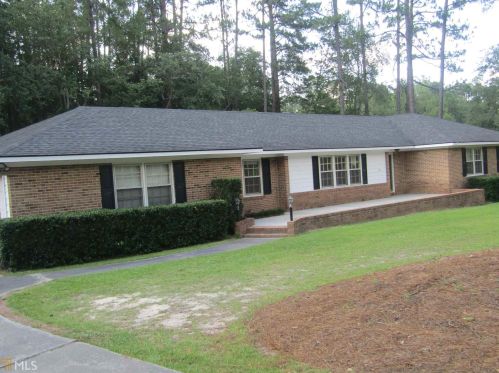 133 Ramblewood Dr, Statesboro, GA 30458-9180