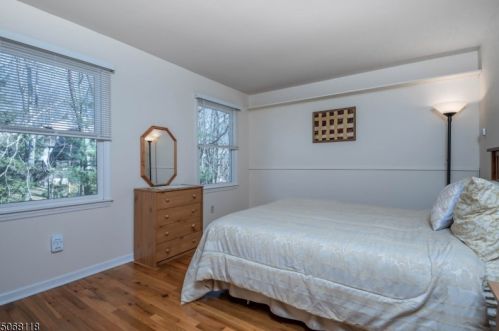 18 Fords Rd, Dover NJ  07869-2146 exterior