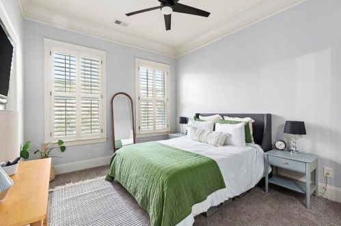 2479 Gatebury Cir, Atlanta GA  30341-2635 exterior