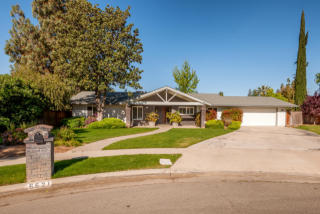 6621 Blosser Ave, Fresno, CA 93711-1008