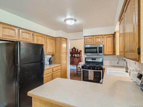 3911 21st Street Rd, Greeley CO  80634-3923 exterior