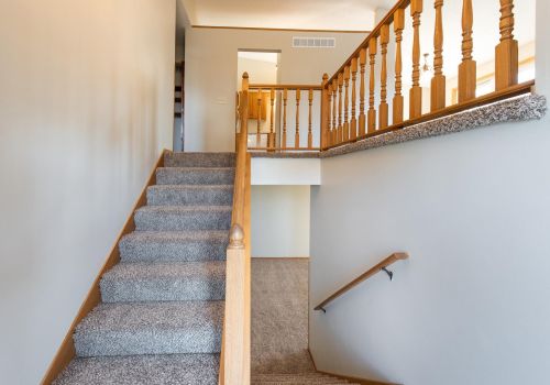 14712 Endicott Way, Saint Paul, MN 55124-6491