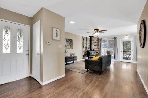 1601 Madera St, Lemon Grove, CA 91945-3504