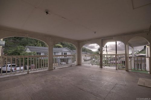 3140 Nihi St, Honolulu, HI 96819-3847