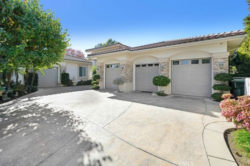 2509 Jonquil Dr, Upland, CA 91784-1140