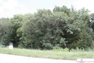5029 239th St, Omaha, NE 68022-3030
